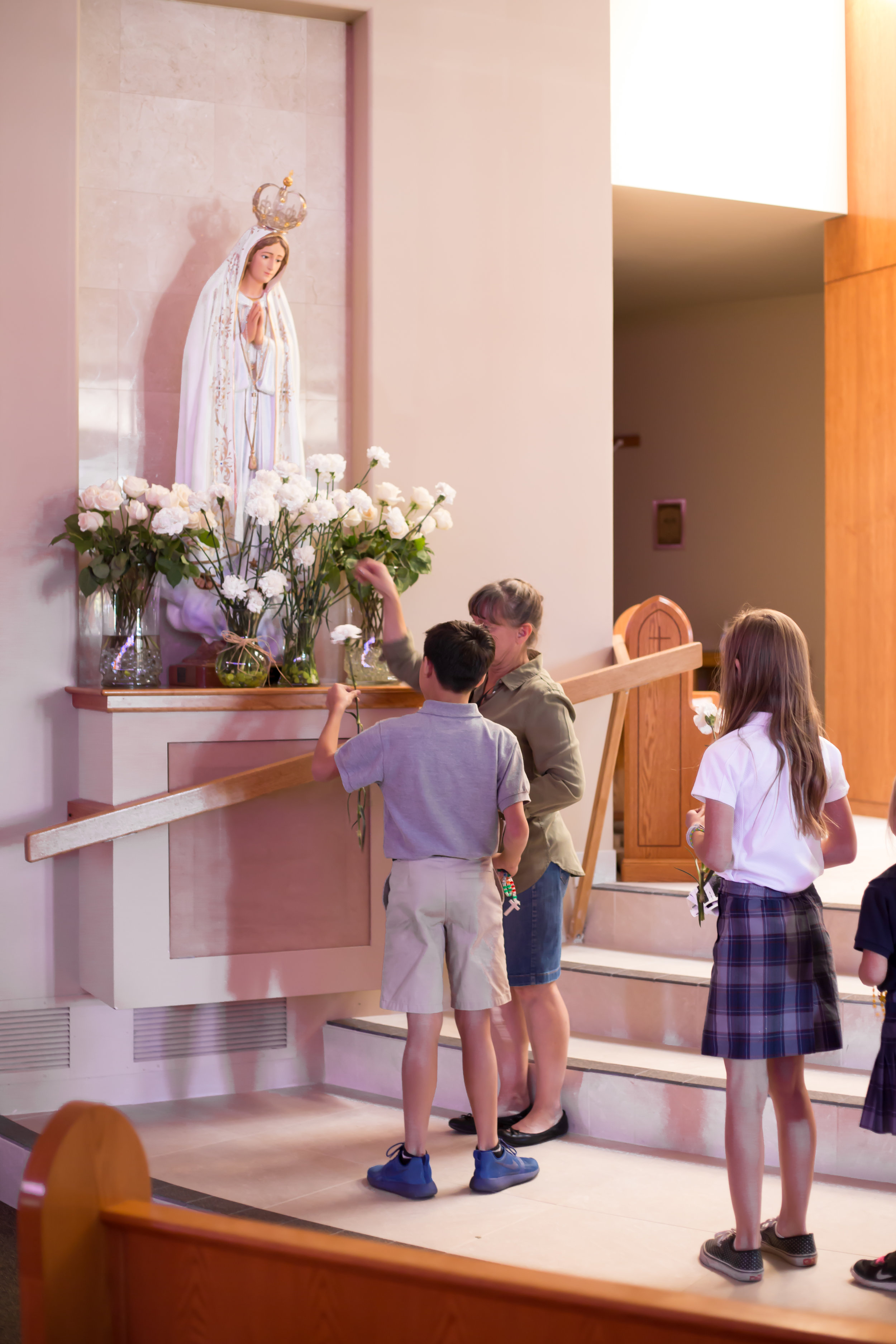 OLF Living Rosary October 2016-12.jpg