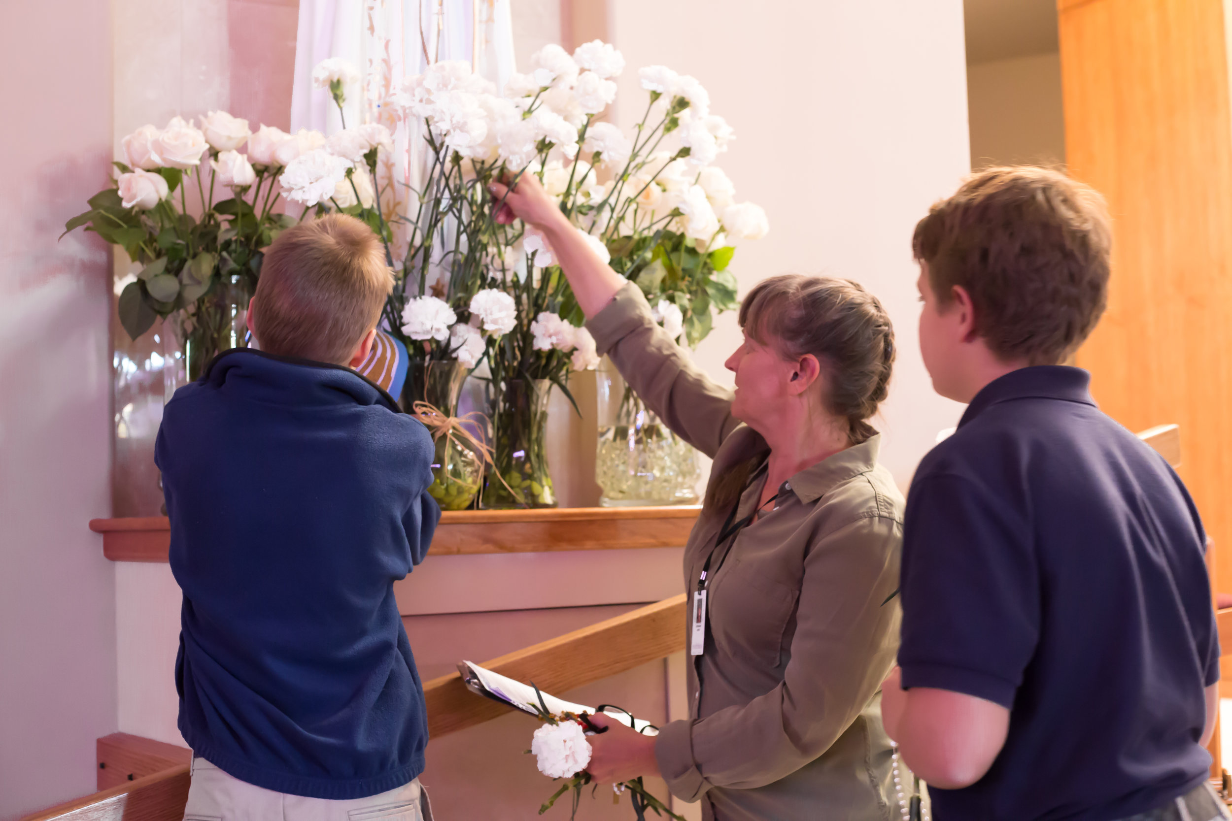 OLF Living Rosary October 2016-16.jpg